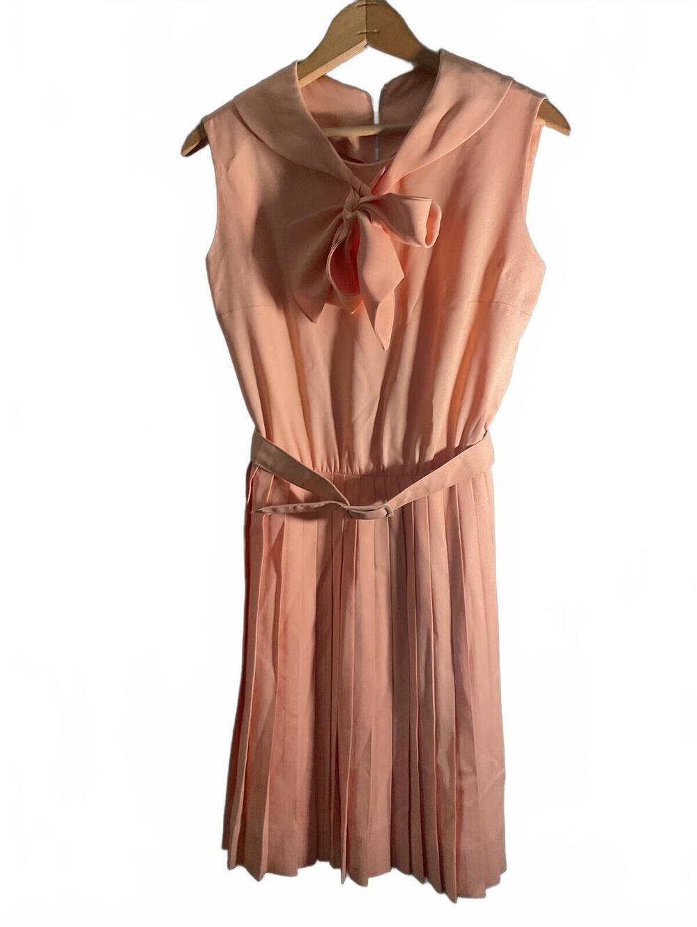 Vintage Lee Richard Peach Sleeveless Pleated Dress with Bow Tie Collar